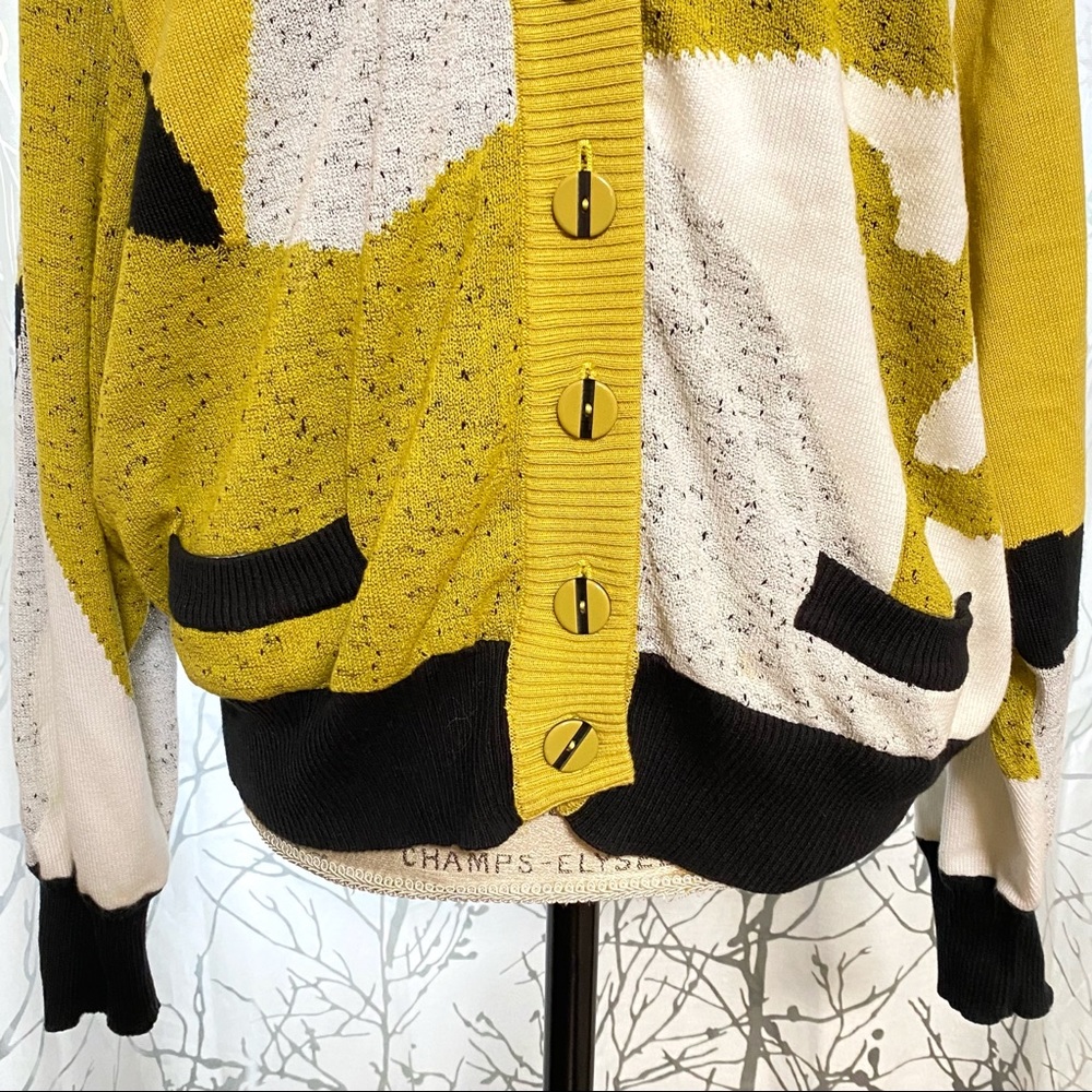 Vintage Patrizia by Mondi green gray white print knit button up cardigan sweater - Picture 5 of 10